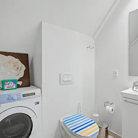 Daire Efraima - 20m From The Sea By Interhome *